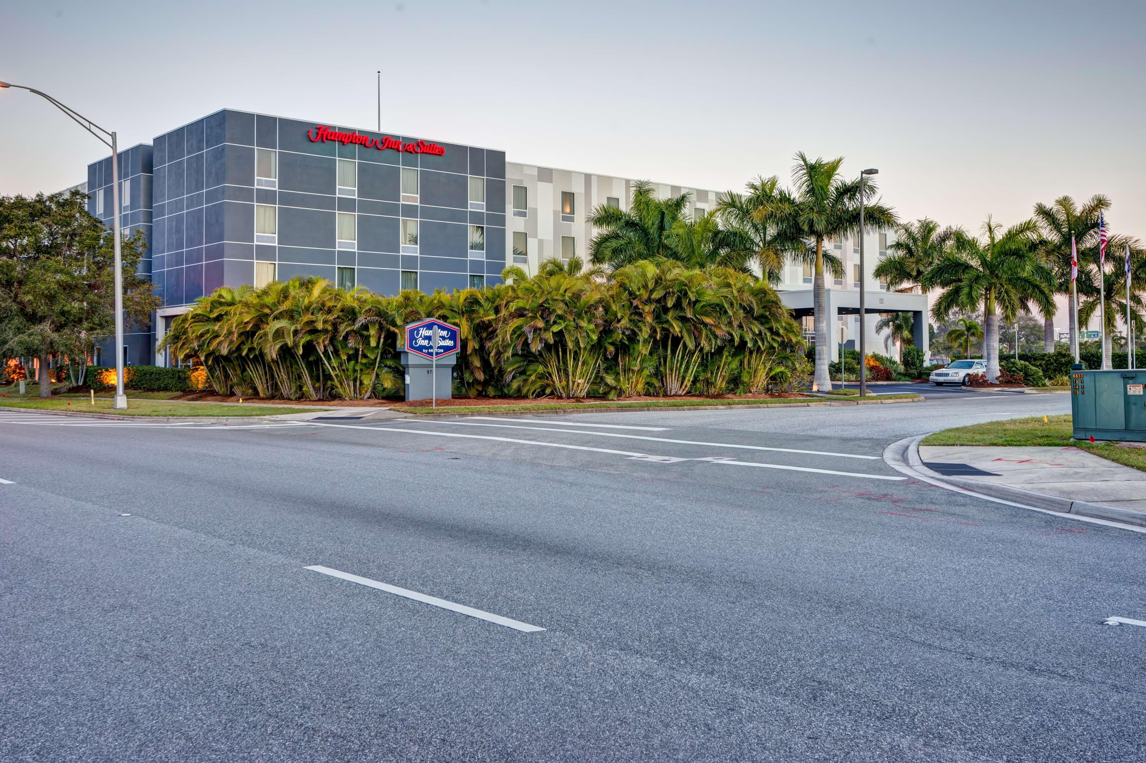 Hampton Inn & Suites Sarasota / Bradenton - Airport Eksteriør bilde