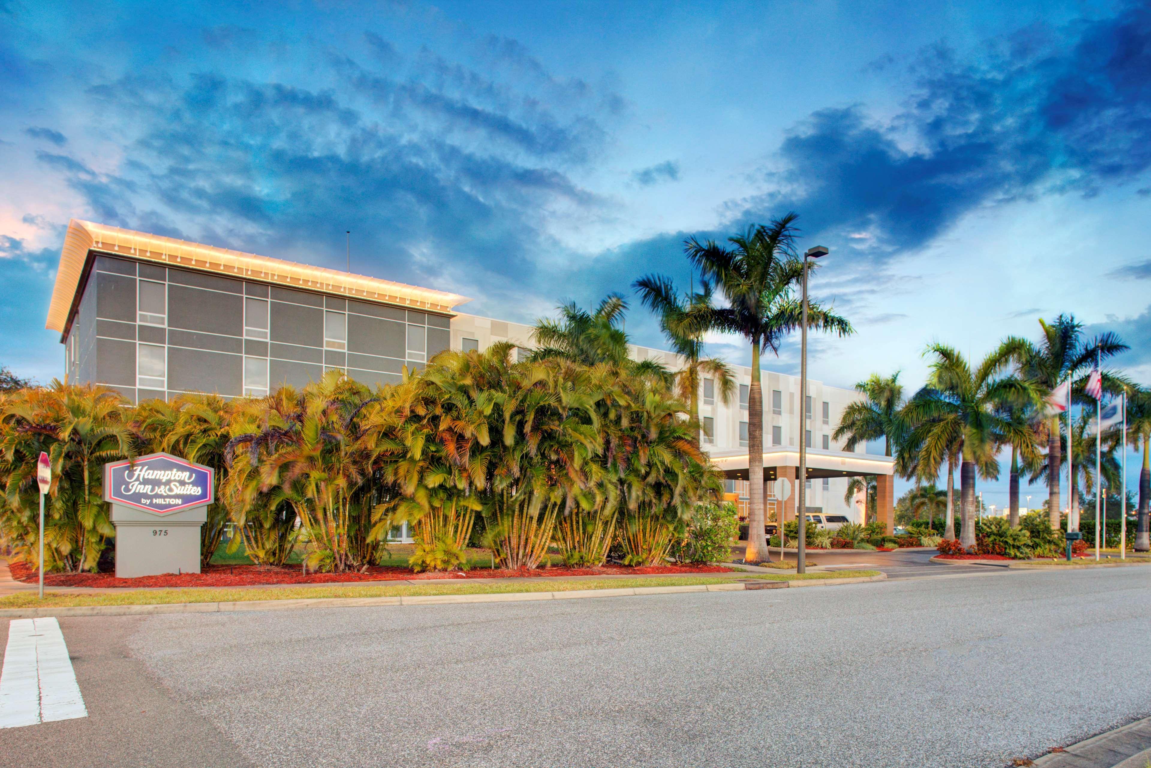 Hampton Inn & Suites Sarasota / Bradenton - Airport Eksteriør bilde